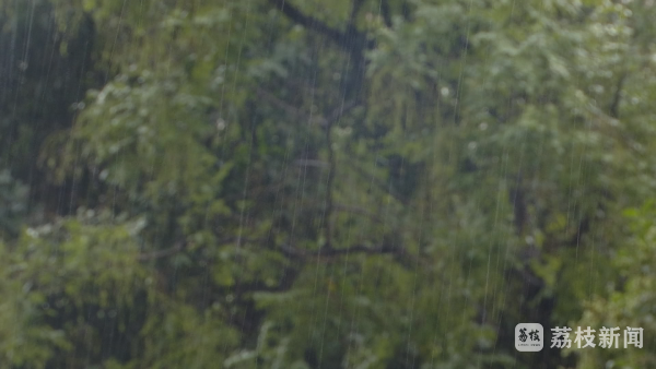 天牛宝配资 高考天气：降雨+高温 需注意防暑降温